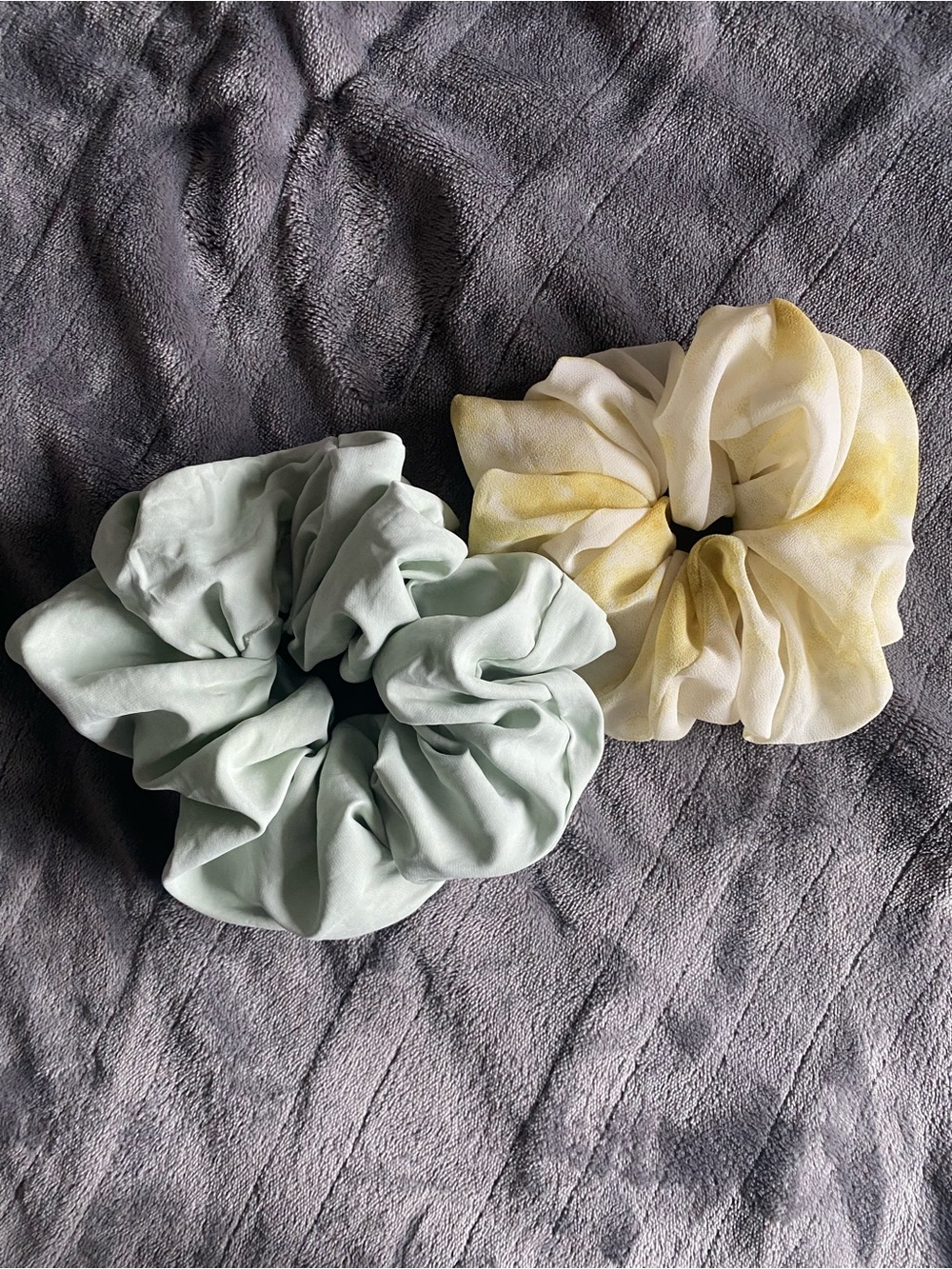 Soft Fabric Oversized Scrunchie Duo - Mint Green & Pale Chartreuse Yellow